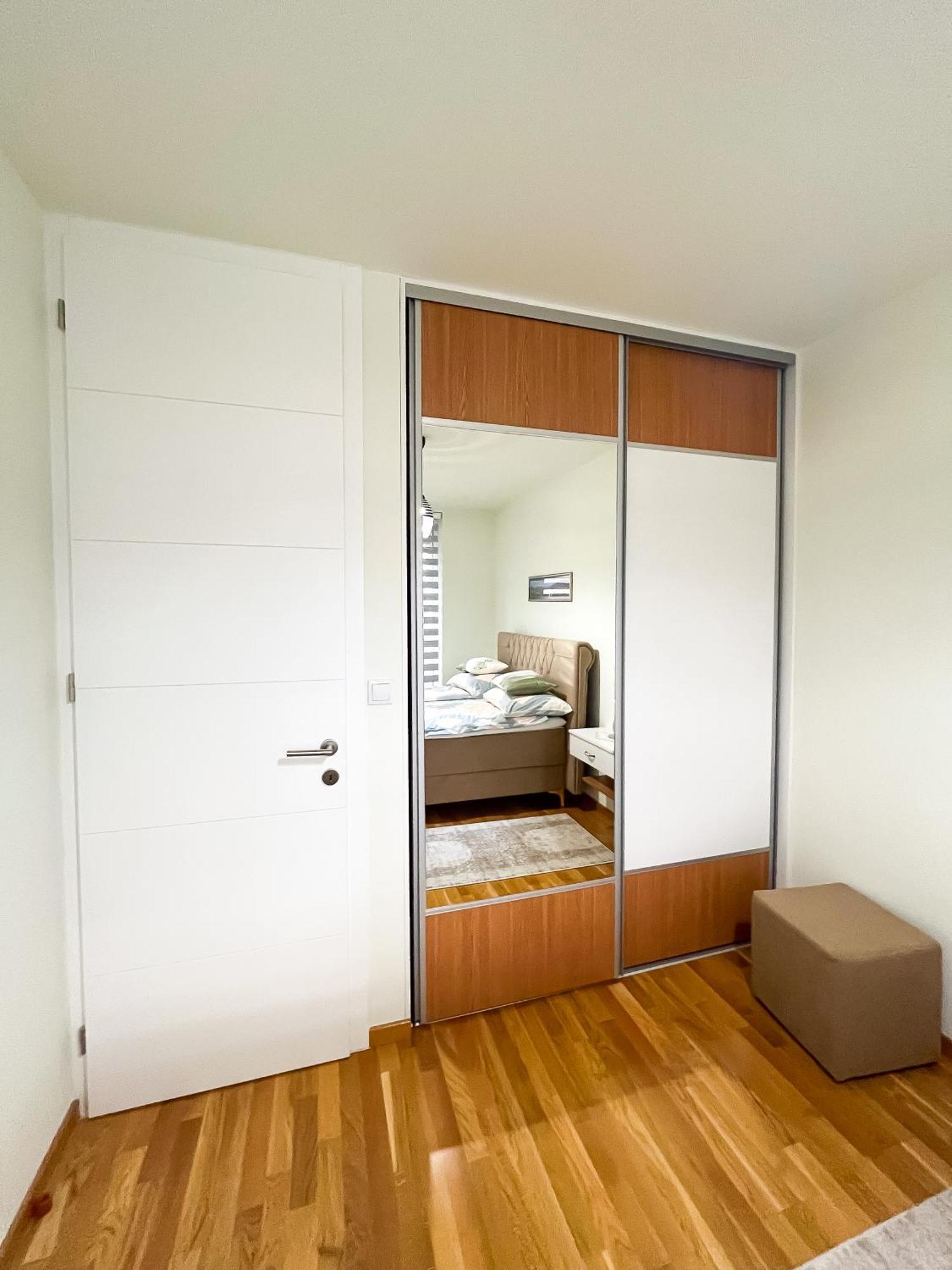 Ferienwohnung Chic Sarajevo Tower - Prime Spot Exterior foto